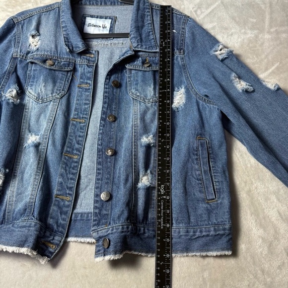 Abstract Portrait Art Denim Jacket | Indie Grunge Festival Jean Jacket - Picture 7 of 12